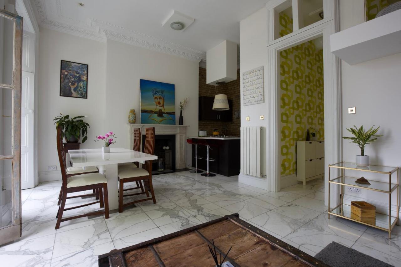 Large 2 Beds Flat Overlooking Clapham Common Park London Eksteriør billede